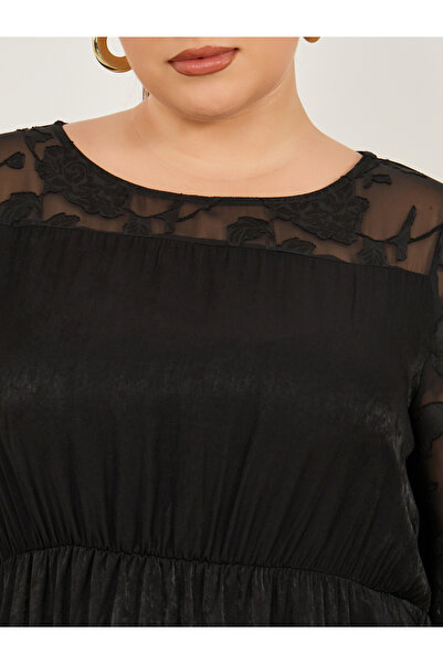 Styli LONG SLEEVE ALINE MAXI DRESS WITH INTEREST FABRIC