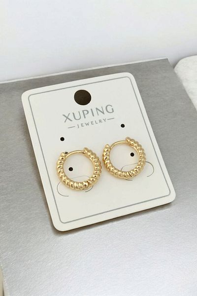 Çlk Accessories Xuping لا يفقد اللون تويست هوب القرط 35718