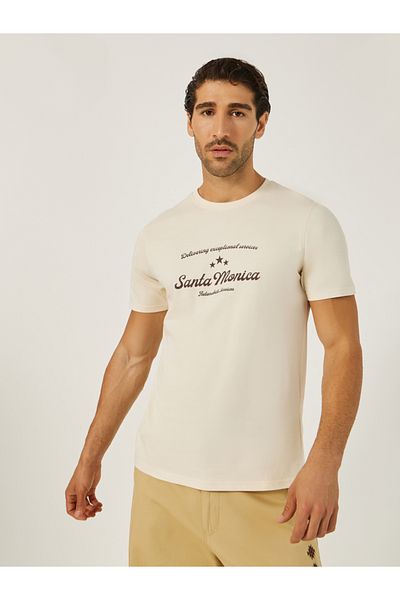 Styli Typography Printed Short Sleeve Regular Fit T-Shirt