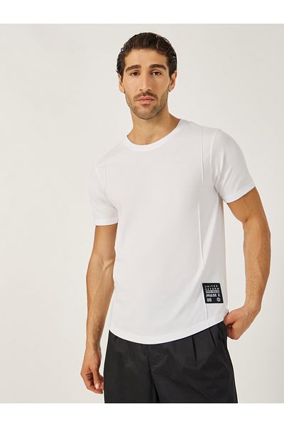 Styli Regular Fit Pintuck U Hem T-Shirt