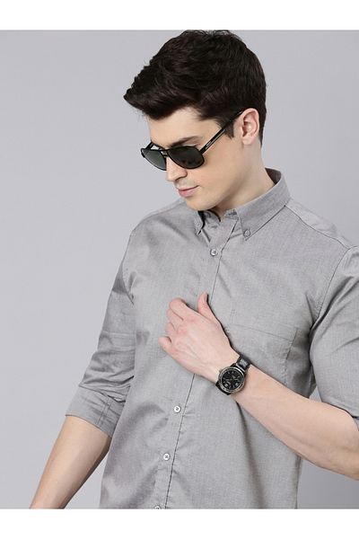 Bushirt By Styli Solid Spread Collar Regular Fit Shirt