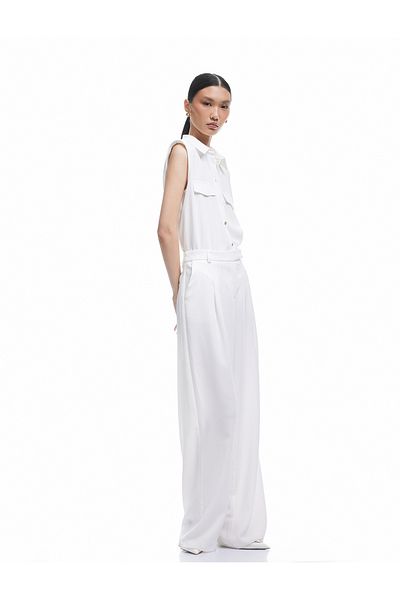 Koton Classic Collar Sleeveless Shirt with Crepe Fabric Cover and Pocket Detail
