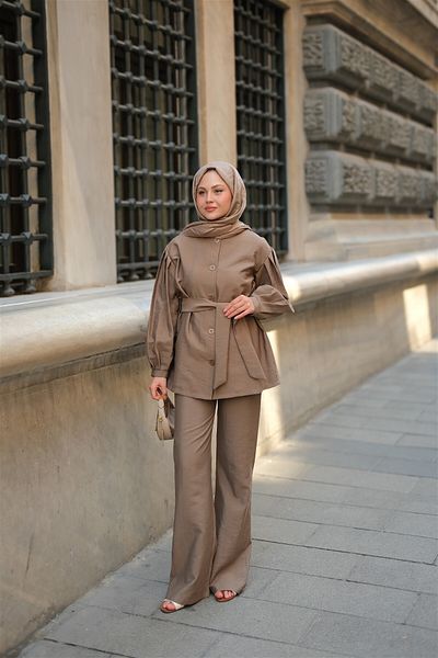 LOCCO Women's Two Piece Set - Pleated Belted Milk Brown