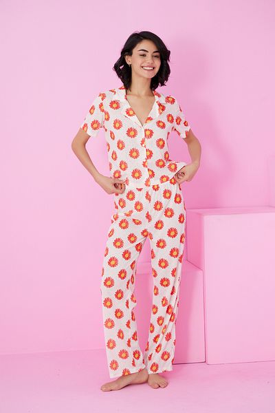 Siyah İnci White-Red Daisy Pattern, Pointel Openwork/Shirt Pajama Set