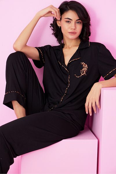 Siyah İnci Black Shirt Collar Leopard Embroidered Buttoned Short Sleeve Viscose Pajama Set