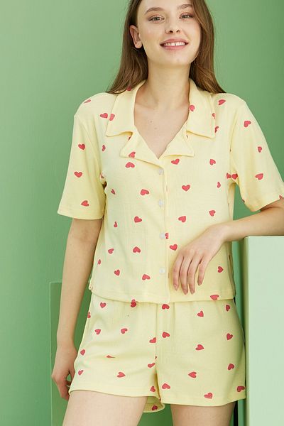 Siyah İnci Yellow Heart Printed Ribbed Camisole Knitted Buttoned Shirt Collar Shorts Set