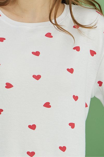 Siyah İnci White Heart Printed Ribbed Camisole Knitted Pajama Set