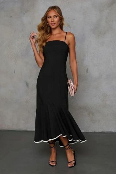 Mossta Thin Strap Flywheel Detailed Midi Dress Black