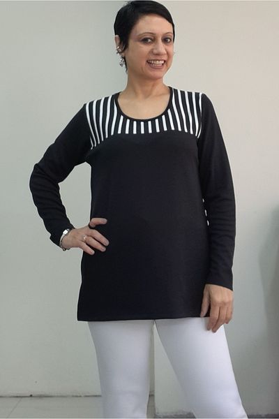 Mertcan Butik Black Hollowed-Out Neckline Front Robe Black and White Garnish Long-Sleeved Combed Viscose T-Shirt