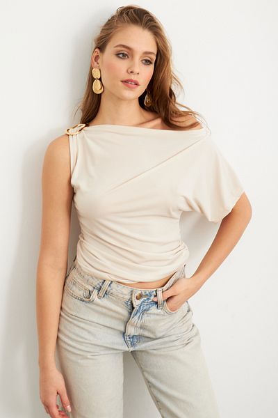 Cool & Sexy Γυναικεία Ασύμμετρη Μπλούζα με Αξεσουάρ Βανίλιας VA102