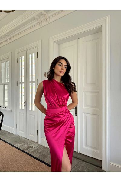 Mekafashion Βραδινό Σατέν Φόρεμα Fiona Fuchsia - Μονό μανίκι και ντραπέ582856
