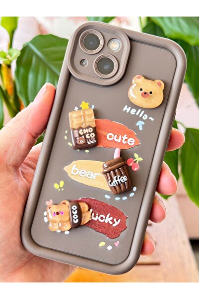 Fibaks İphone 13 Uyumlu Kılıf Kamera Korumalı Ayıcık Kahve Figürlü Renkli Yumuşak Silikon Kapak