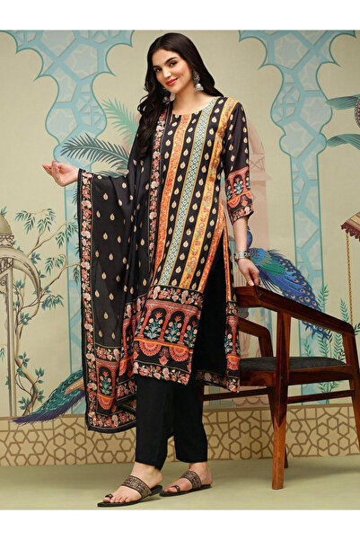 Ishin By Styli Printed Round Neck Kurta and Trousers with Dupatta Set
