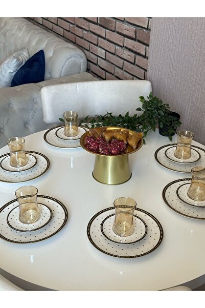 Genel Markalar Puantiyeli 18 Parça Herenica Gold Çay Ve Pasta Seti 6 Adet Çay Bardağı 6 Adet Çay Tabağı 6 Adet