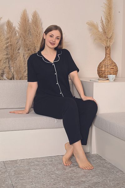 Sude HOMEWEAR Women's Large Size Black and White Mid-Tube Front Buttoned Pajama Set