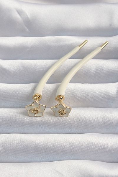 Skygo Cream Colored Brass Botega Earrings - TJ-BKP9169