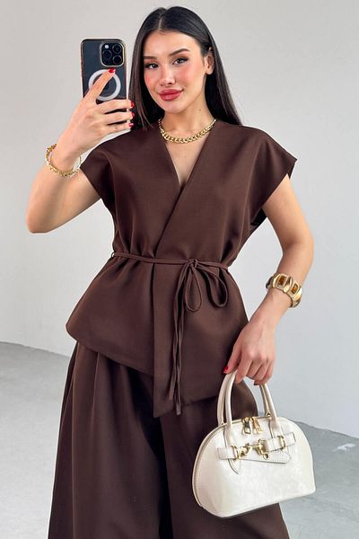 Cappmoda TKM-03676 Καφέ γιλέκο με επένδυση Palazzo Παντελόνι Atlas Υφασμάτινο Σετ δύο τεμαχίων