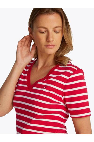 Tommy Hilfiger SLIM FIT V - NECK ORGANIC COTTON T-SHIRT