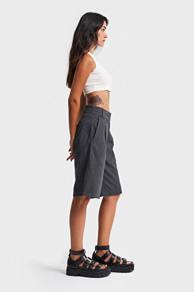 its basic Anthracite Midi Palazzo Shorts - Women's, Belt Detailed