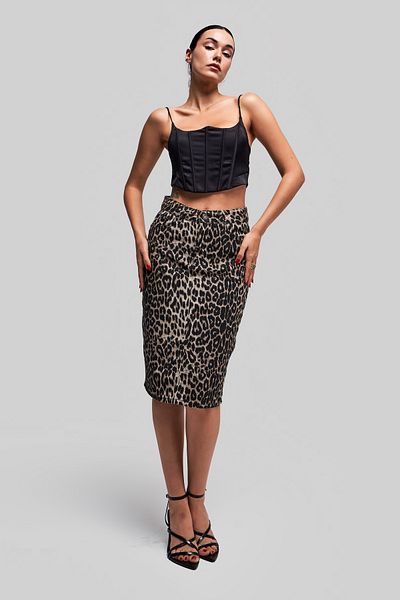 its basic Original Leopard Colored Midi Women's Skirt - Back Slit