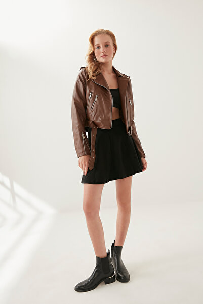 Mulunstyle Dámská hnědá kožená bunda na zip a pásek