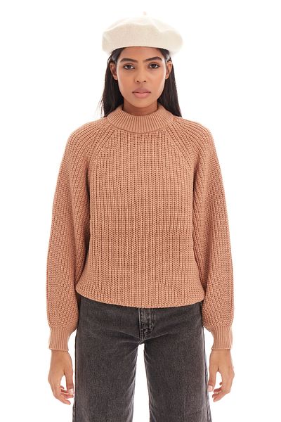 its basic Women's Brown Color Oversize Fit Thick Knitted Knitwear Sweater