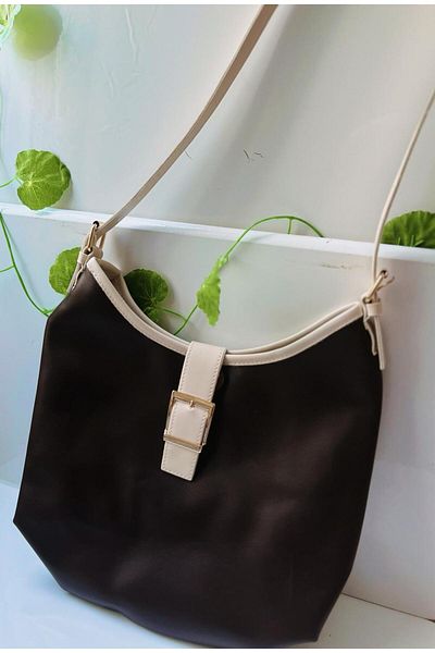 HC BAG Hand and Shoulder Bag with Gold Buckle Detail