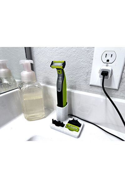 Print Wizzard حامل أنيق وعملي لماكينة الحلاقة والرؤوس