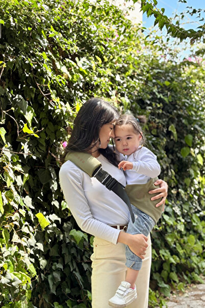 Vivihug Sling Baby Child Carrying Case Kangaroo 9-20kg Mother Side Carrier with Natural Fabric