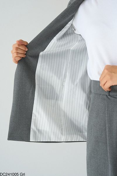 CELITA Women's Lining Striped Sleeve Fold Detailed Jacket