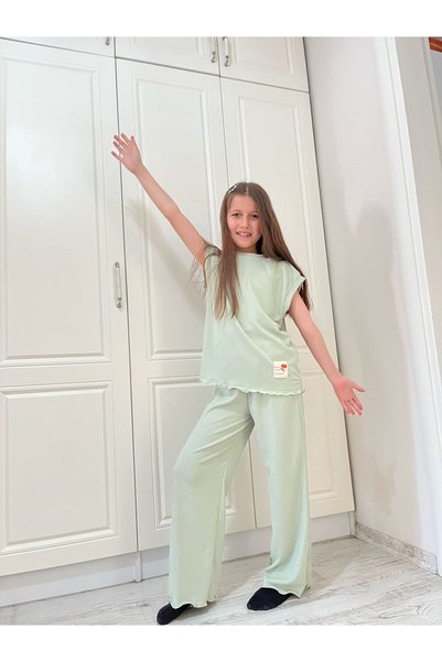 Tosyalı Burak Bebe Kız Çocuk Bürümcük Kumaş Alt-Üst Takım