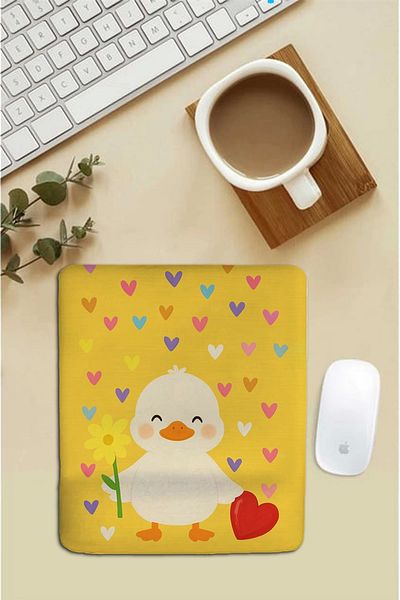 SonicTouch Mouse Pad dreptunghiular galben cu tematică de rață inimă cu suport pentru încheietura mâinii, suprafață netedă, fără sudură, 18x22cm