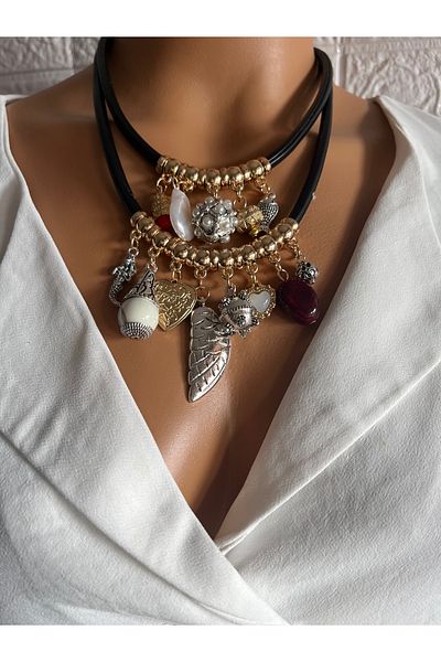 Aka Brand model necklace