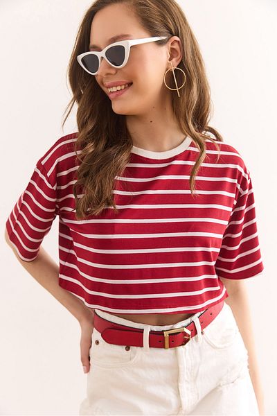 Olalook Women's Red Striped Casual Crop T-Shirt Tsh-19000877