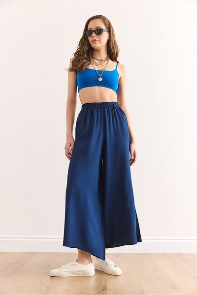 Olalook Marineblaue Damen-Hose mit drapiertem Rock und dickem Bund PNT-19000330