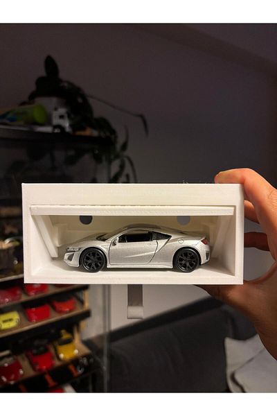 Matris Garage-Shaped Wall Keychain Suitable for 1/36 Model Cars 16 X 7 X 7 3D Printing Plastic