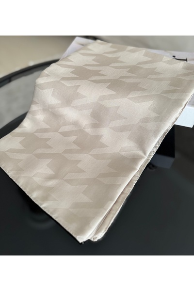 VALORSCARF VALORSCARFS شال جاكار حريري بنمط عاجي