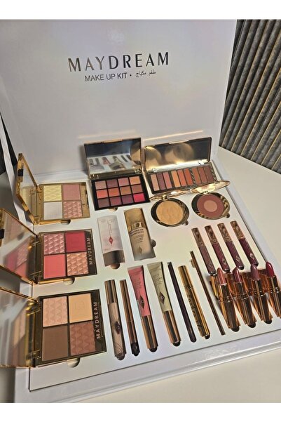 MAYDREAM A complete 24-piece makeup set for a charming look