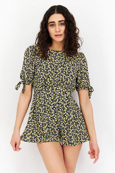 Miss Selfridge Women Petite Floral Print Short Sleeve Playsuit, Black