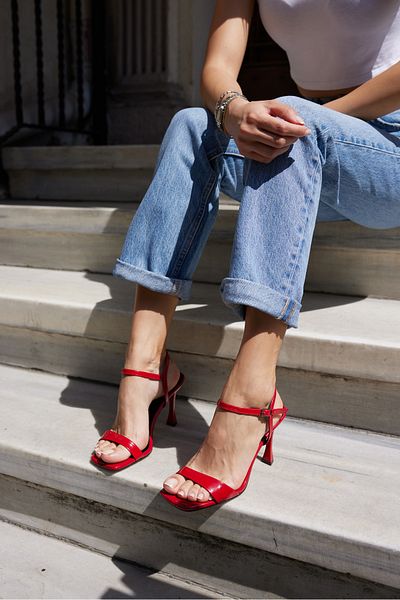 ANGELİNA JONES Rojo Women's Red Tekband Heel Sandals