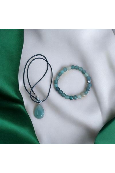 Mithril Club Natural Aventurine Stone Bracelet and Necklace Set