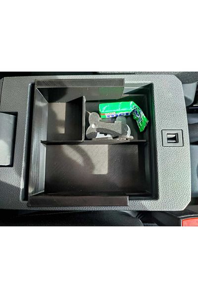 3D PLUS Design Mg Zs Compatible Armrest Organizer