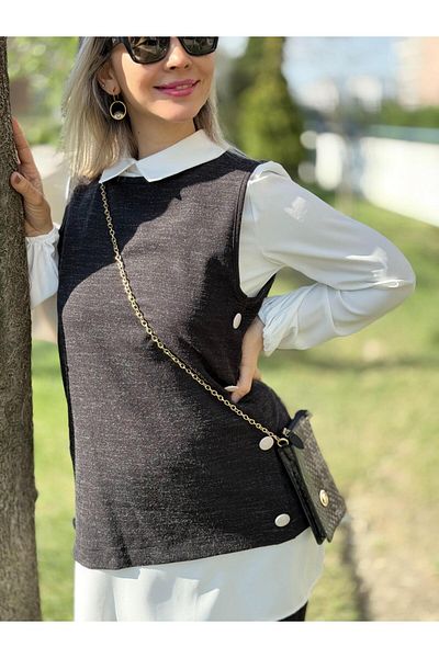 Cardella Vest with Buttons on the Sides, Tunic and Pants Three Piece Set