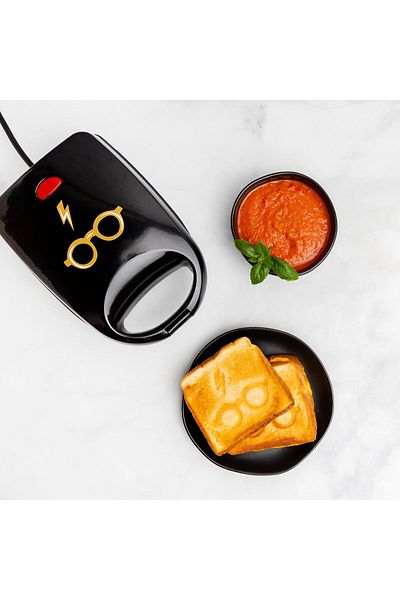 Harry Potter Uncanny Brands Harry Potter Icon Single Sandwich Maker