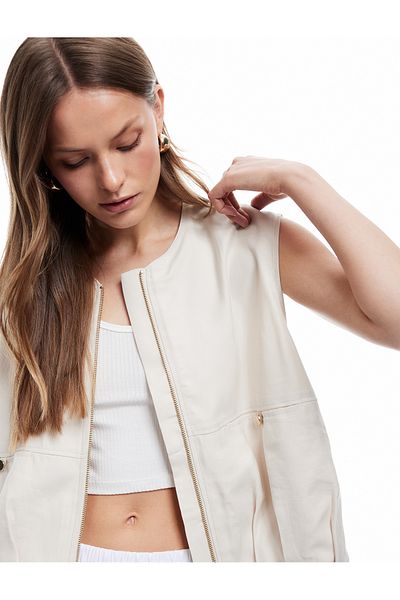 Koton Lined Viscose Fabric Zippered Crew Neck Sleeveless Vest