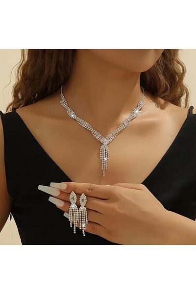 Flaner Paris Accessorize Crystal Shine Necklace Women's Necklace Set