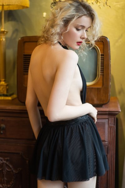 Fantezia Night Women's Black Backless Lace Waist Nightgown Set