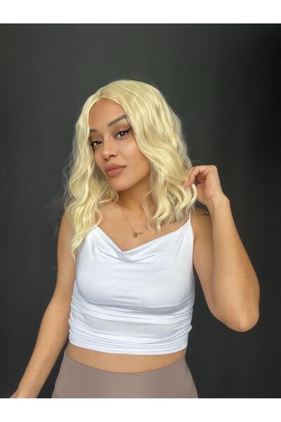 Suzan Peruk Küt orta boy Doğal dalgalı Perçemsiz Tepe kısmı cilt deri görünümlü peruk