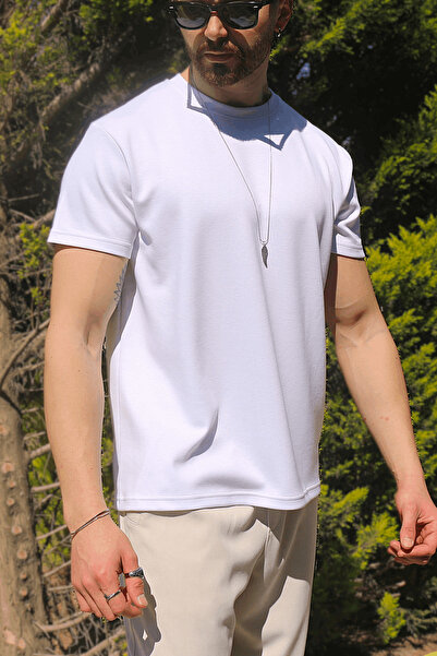 INFLUYENTE Tricou de bază pentru bărbați, cu textura mătăsoasă, fără riduri