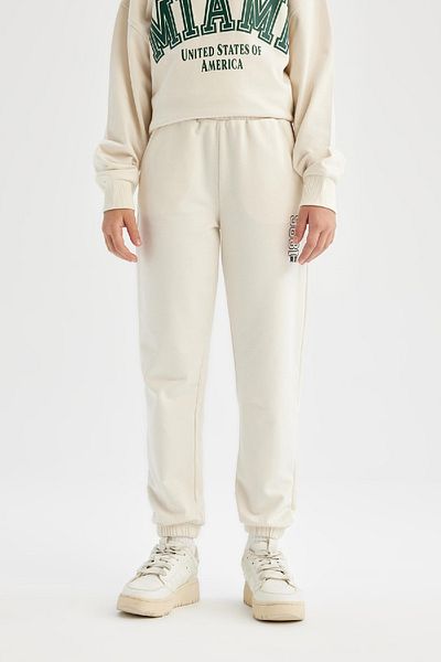 DeFacto Girl's Jogger Sweatpants - Printed, Rubber Waist, Pocket C7670A824Au